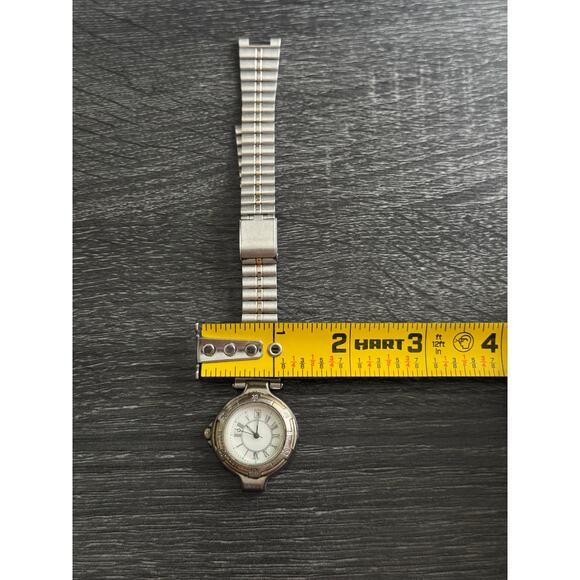 VTG Silver Tone Water Resistant Stainless Steel Watch FOR PARTS UNTESTED - Picture 3 of 8